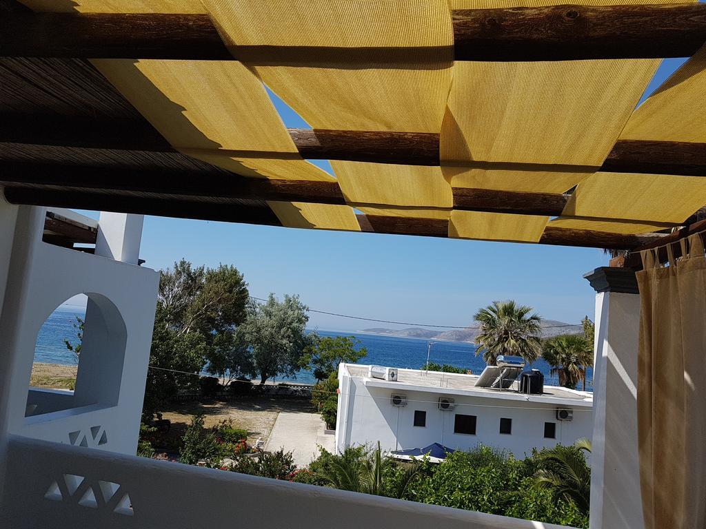 Theo'S Vacation Home Skyros Exteriér fotografie