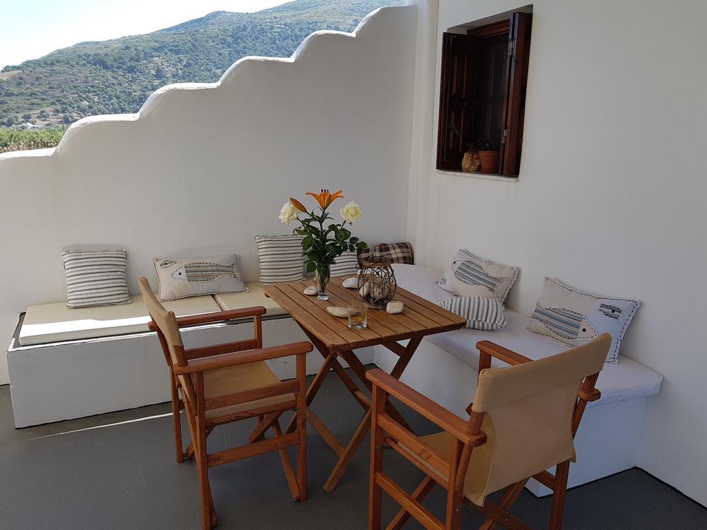 Theo'S Vacation Home Skyros Exteriér fotografie