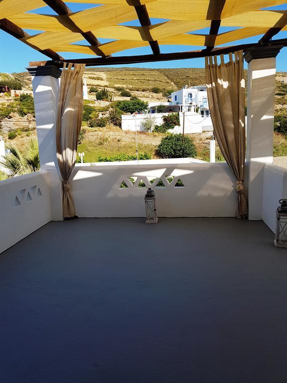 Theo'S Vacation Home Skyros Exteriér fotografie